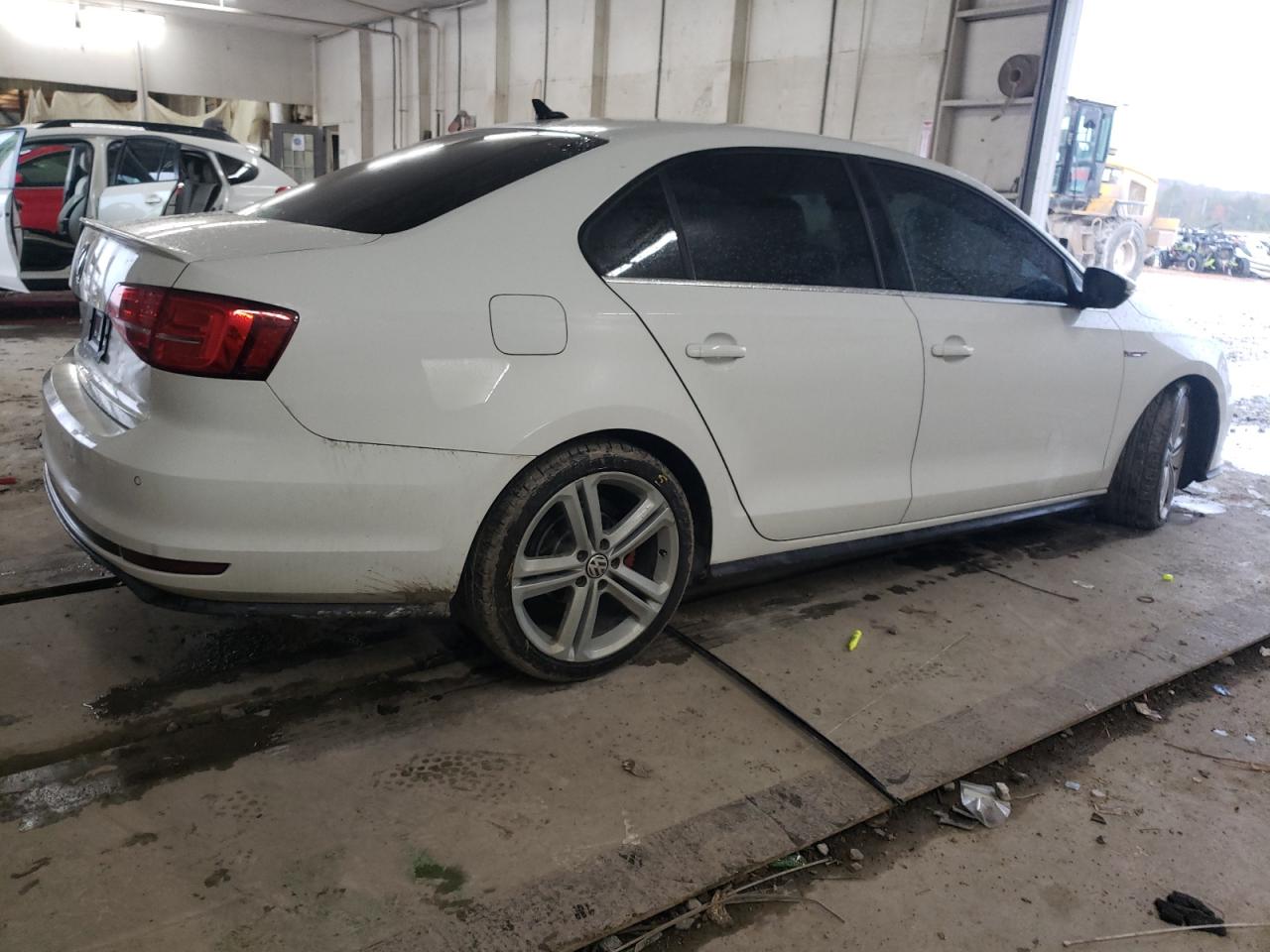 VOLKSWAGEN JETTA GLI