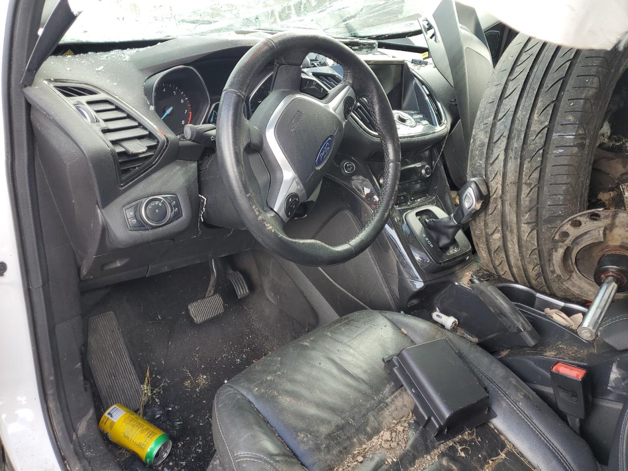 FORD ESCAPE TITANIUM