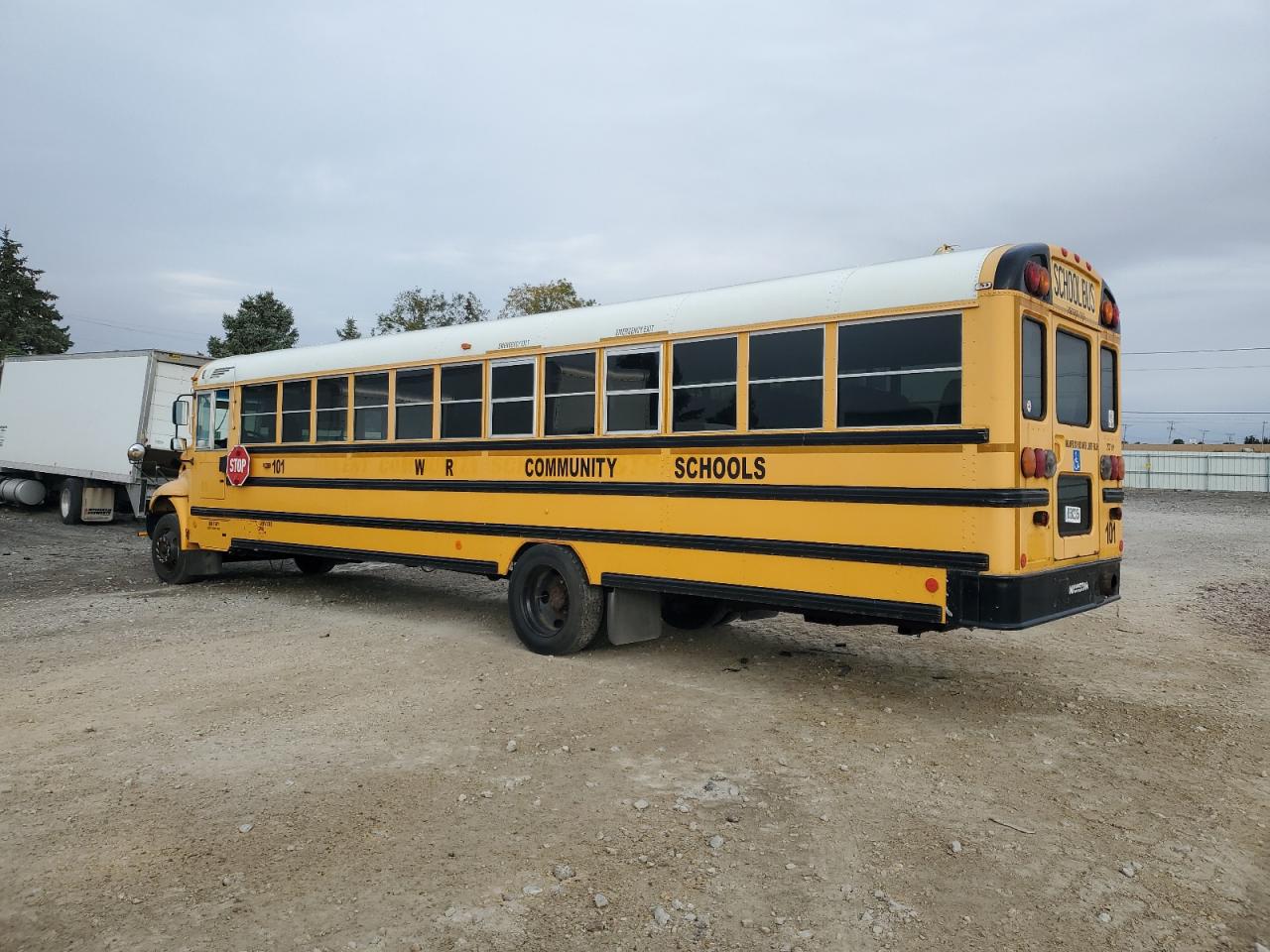 Lot #3265258989 2013 IC CORPORATION 3000 CE