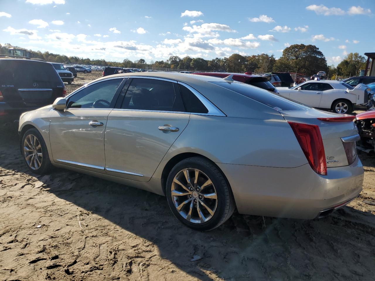 CADILLAC XTS LUXURY COLLECTION