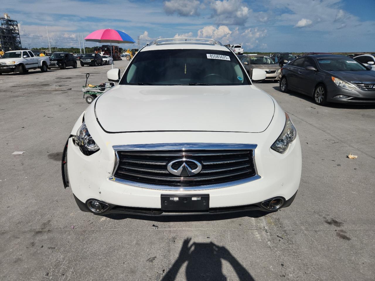 INFINITI FX37