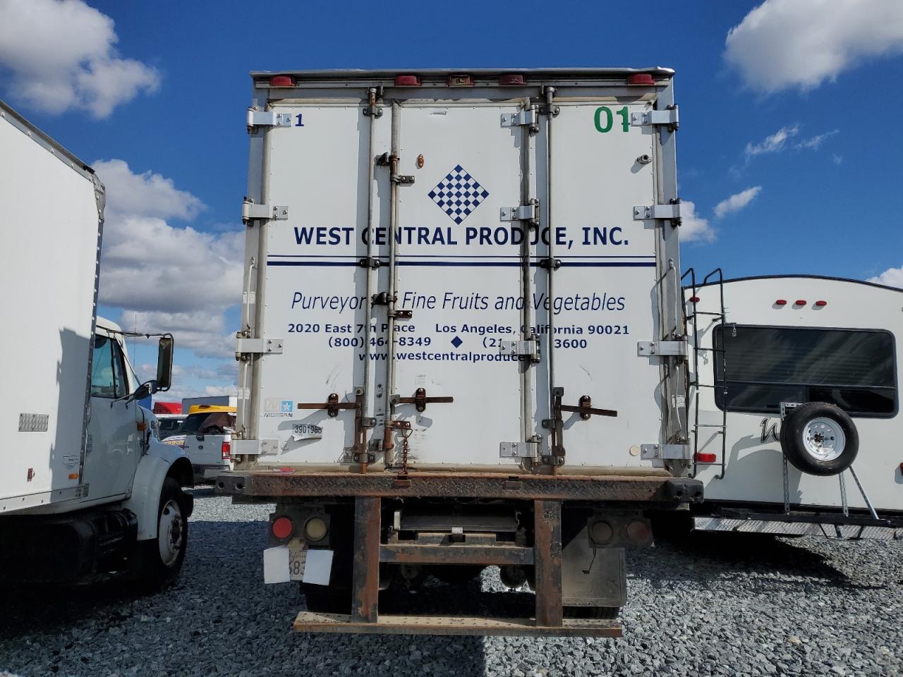 Lot #3308522587 2006 FREIGHTLINER M2 106 MED