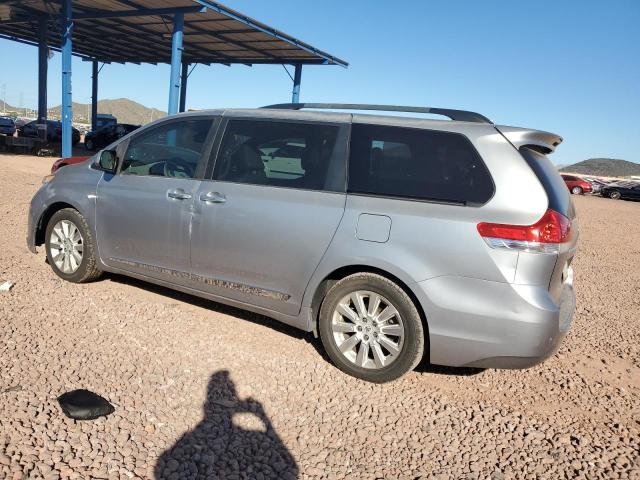 2012 TOYOTA SIENNA XLE #3298153262