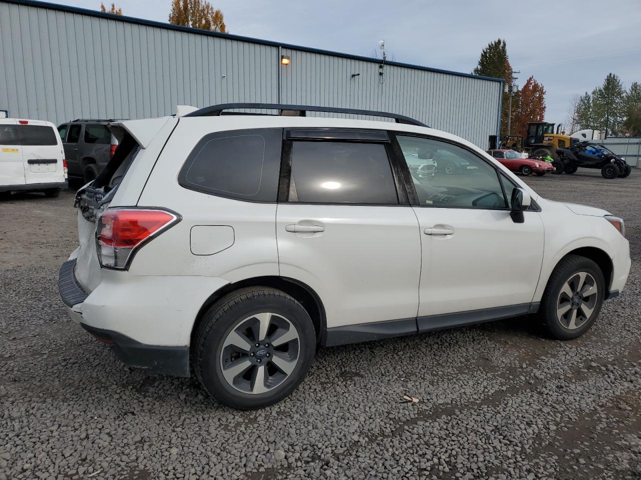 SUBARU FORESTER 2.5I