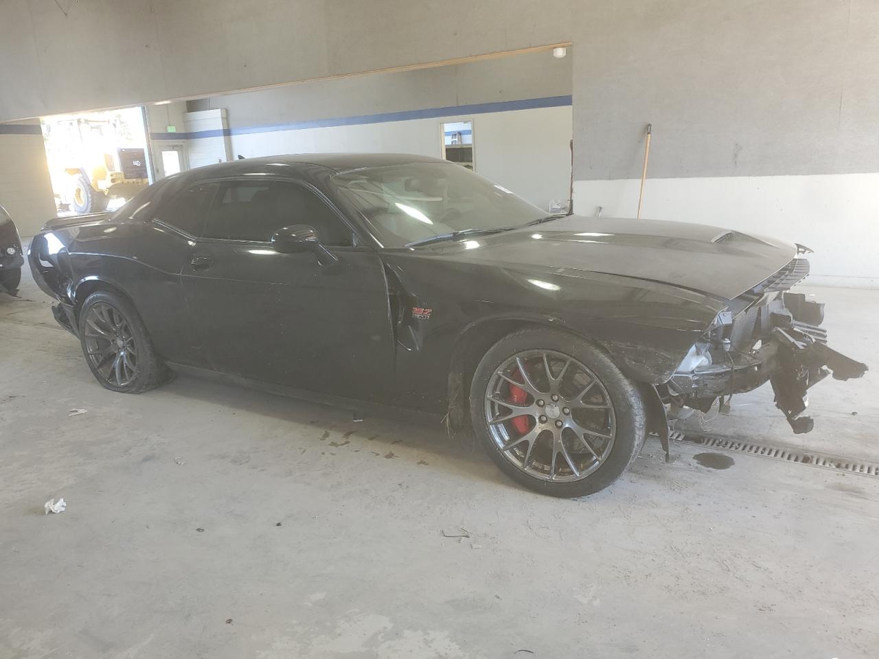 DODGE CHALLENGER SRT 392