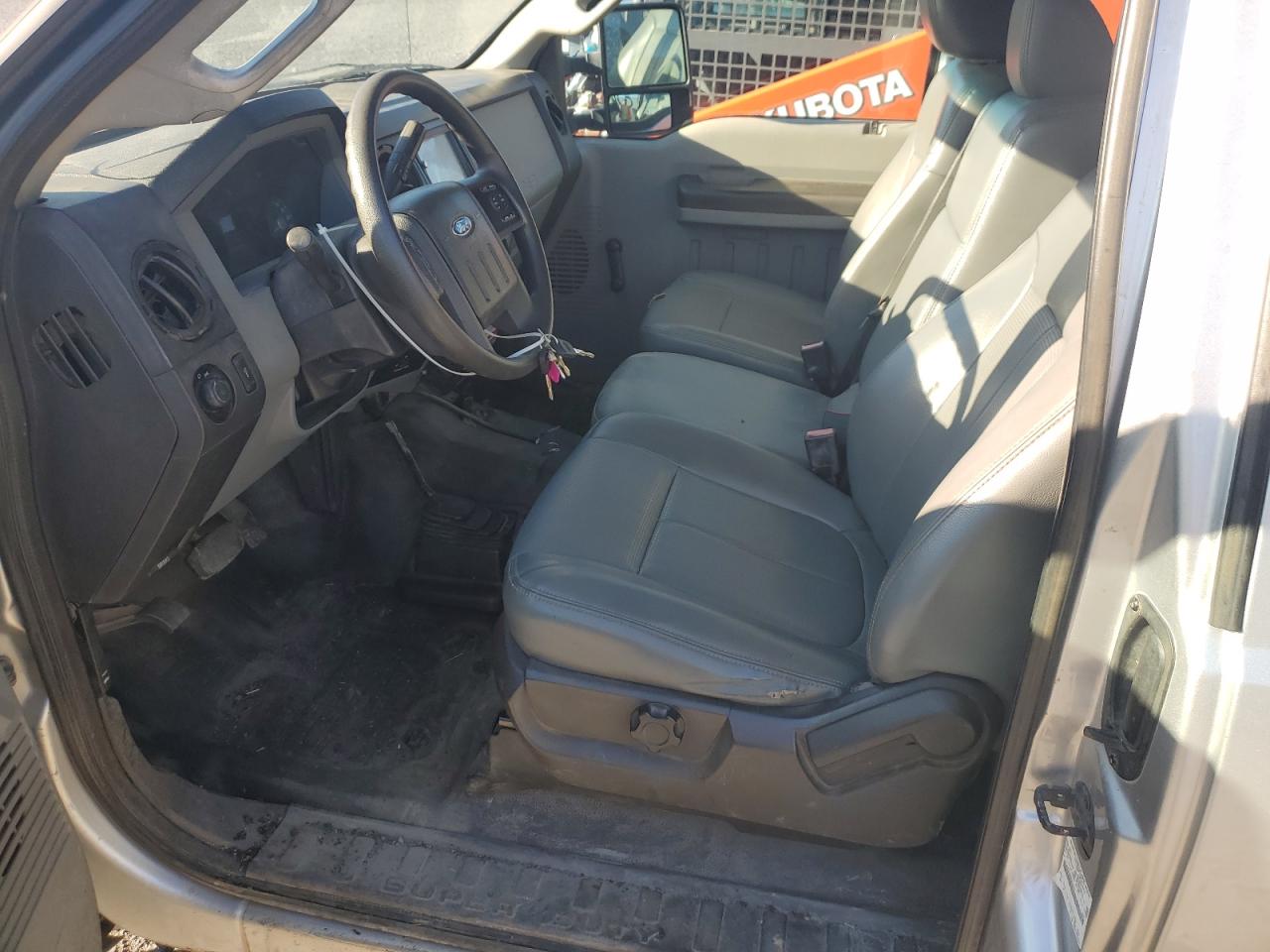 FORD F-450 SUPER DUTY