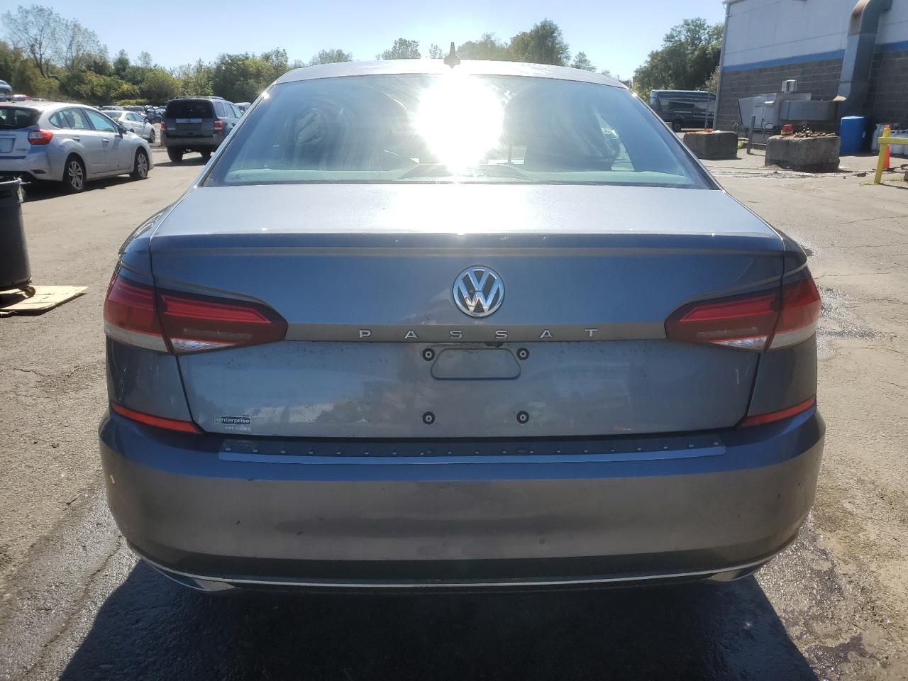 VOLKSWAGEN PASSAT SE