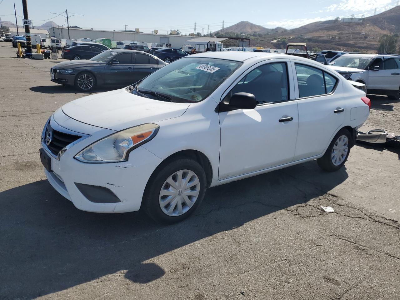 NISSAN VERSA S