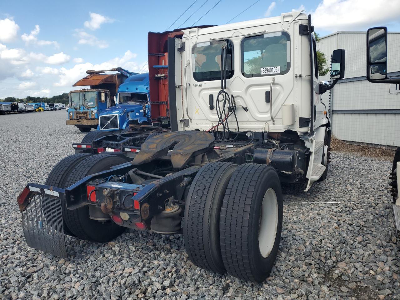 Lot #3265096933 2016 FREIGHTLINER CASCADIA 1