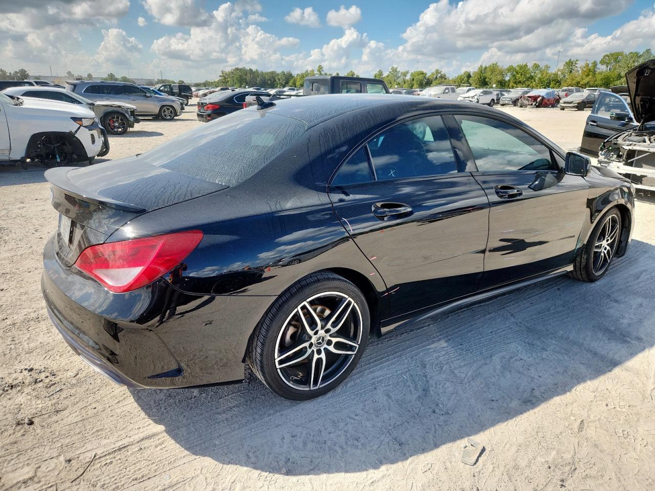 MERCEDES-BENZ CLA-CLASS 250