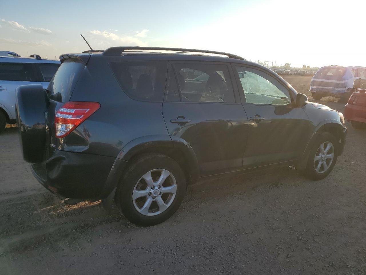 TOYOTA RAV4 LIMITED