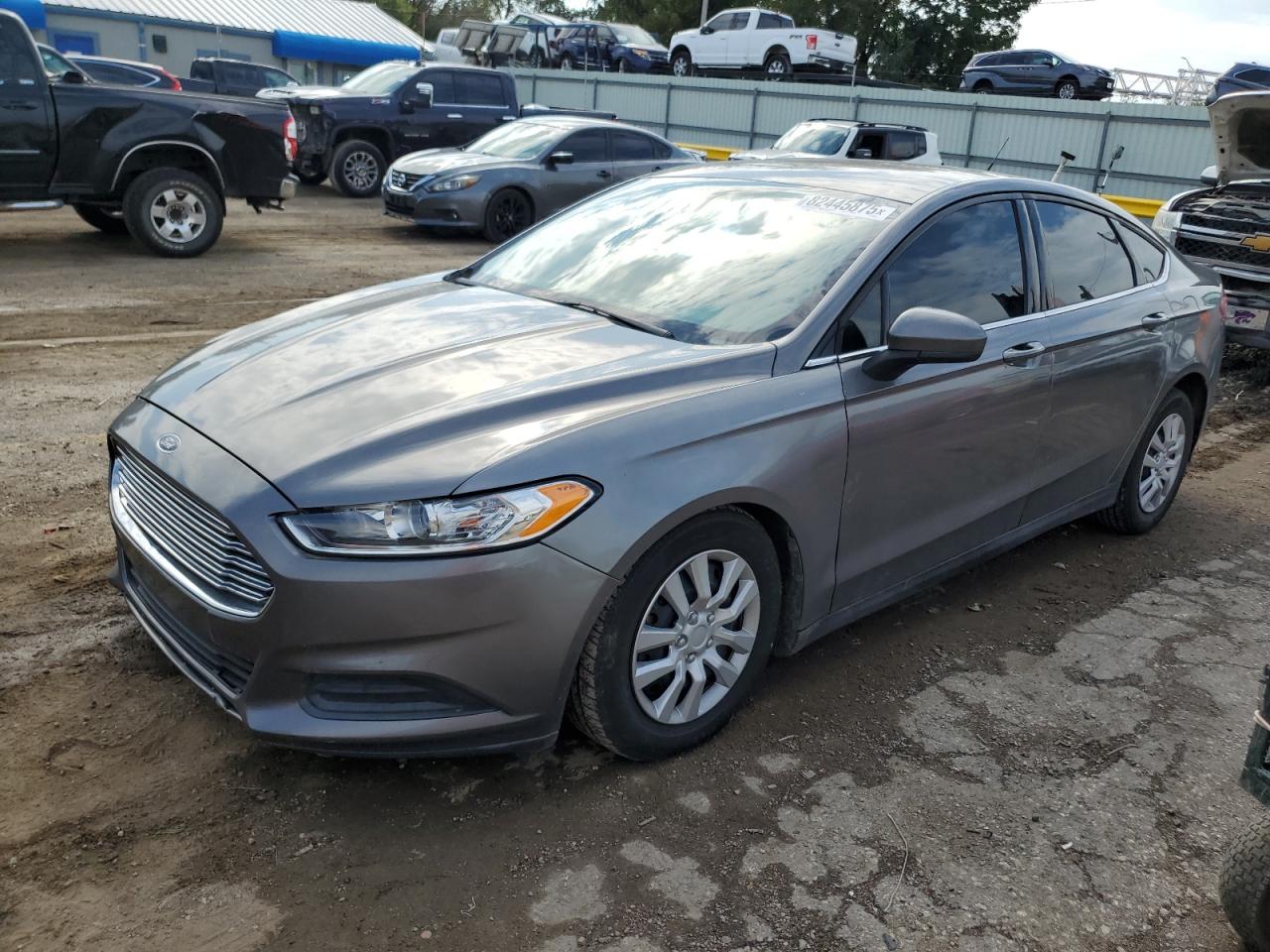 FORD FUSION S