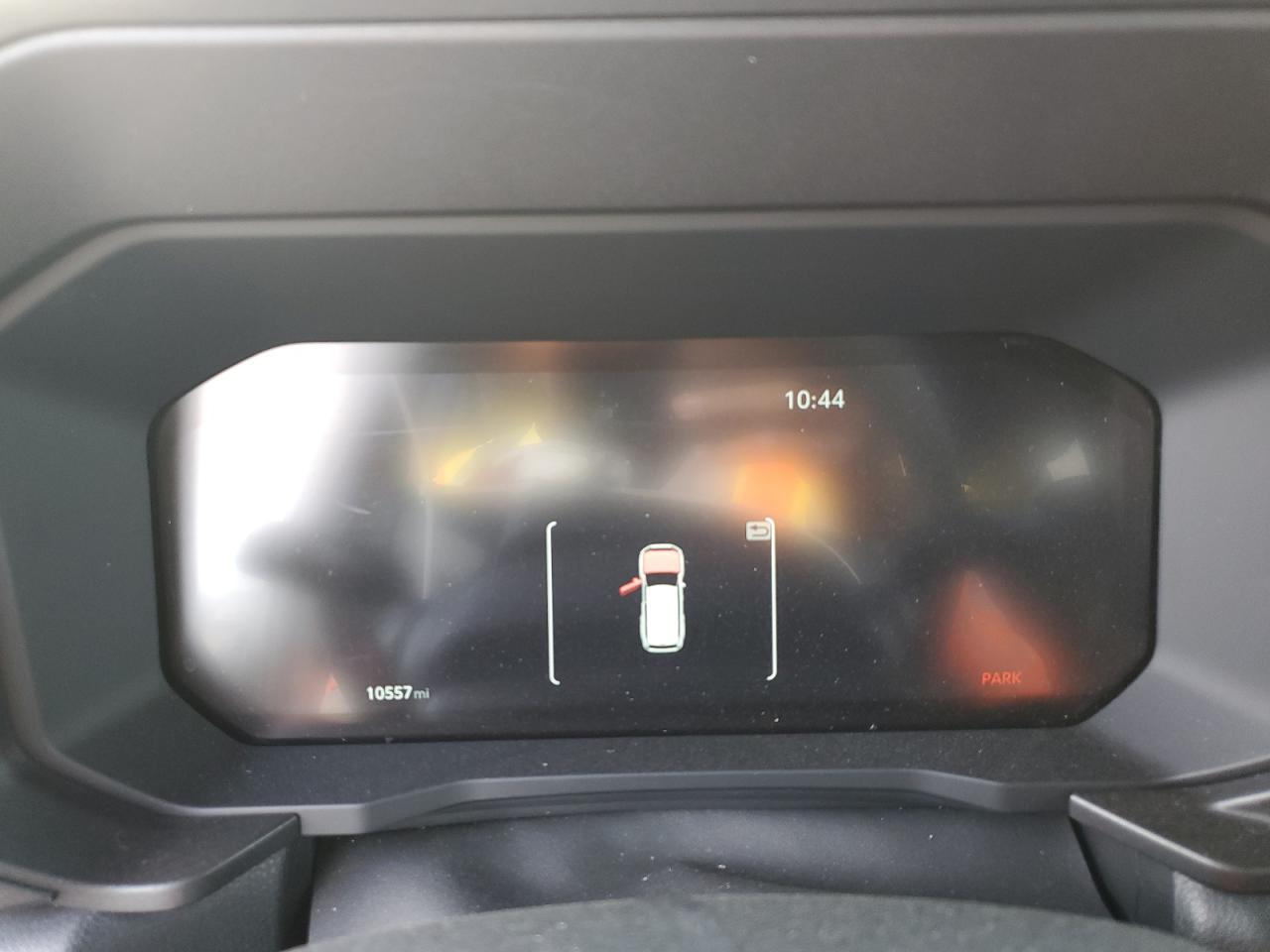 TOYOTA LAND CRUISER BASE