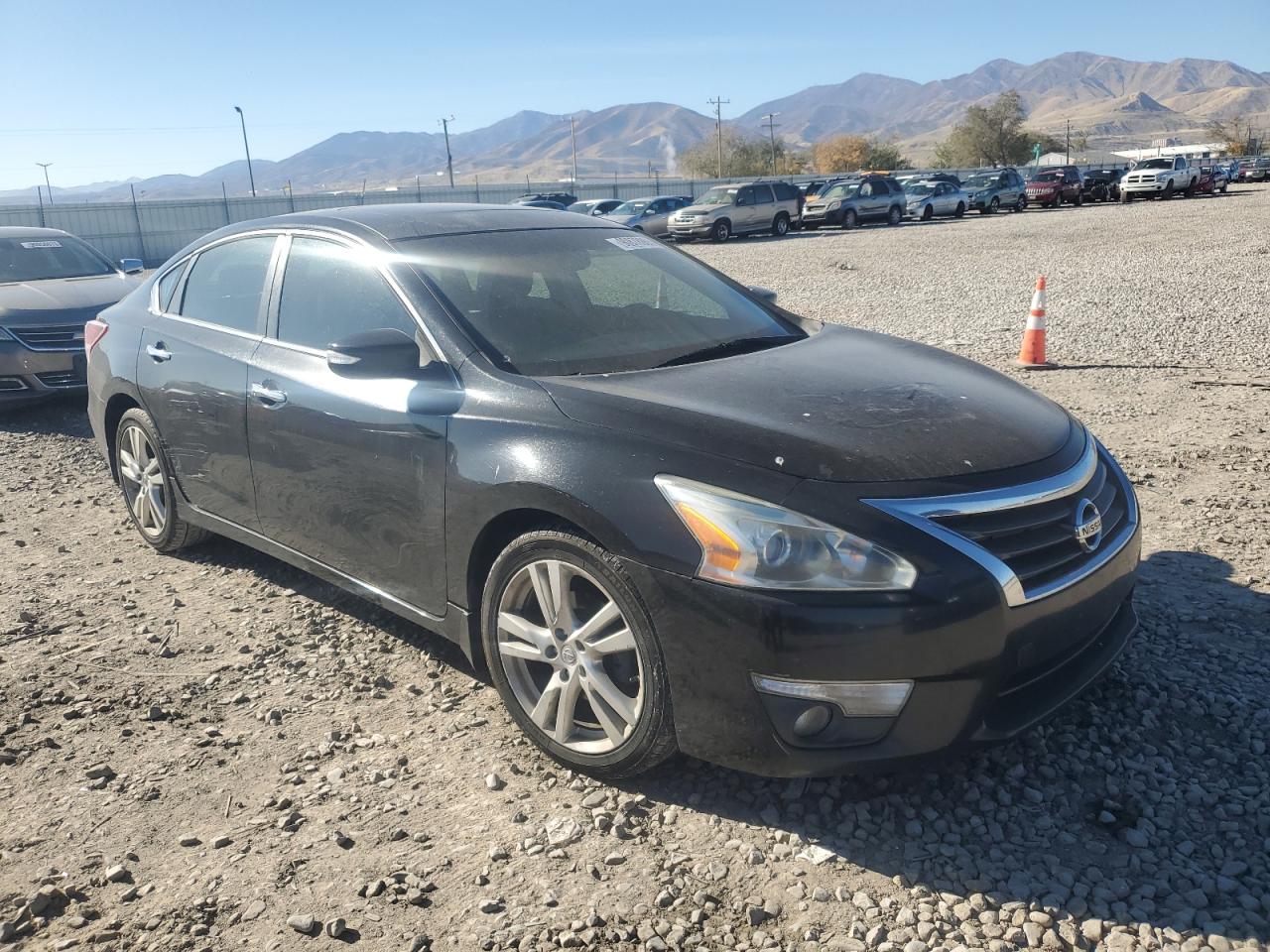 NISSAN ALTIMA 3.5S