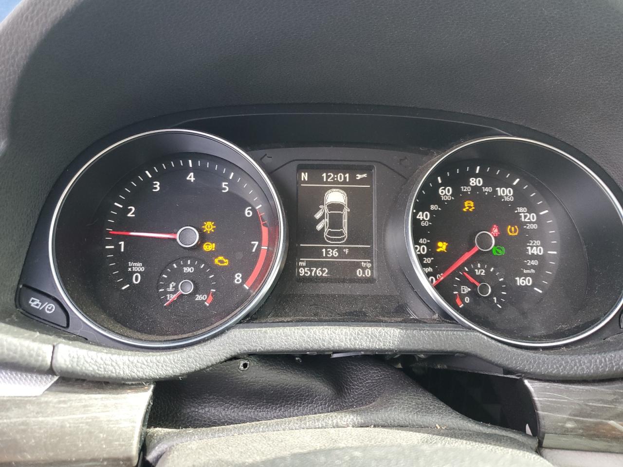 VOLKSWAGEN PASSAT SE