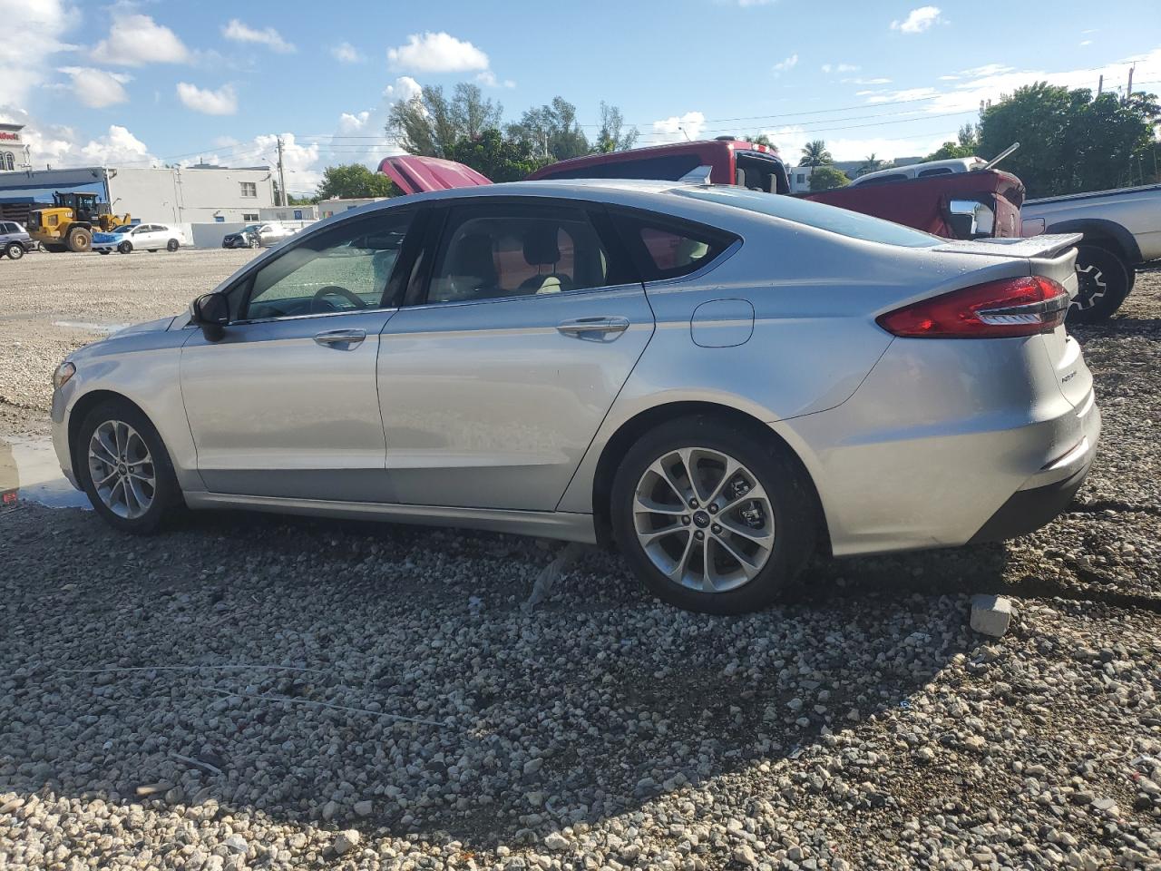 FORD FUSION SE