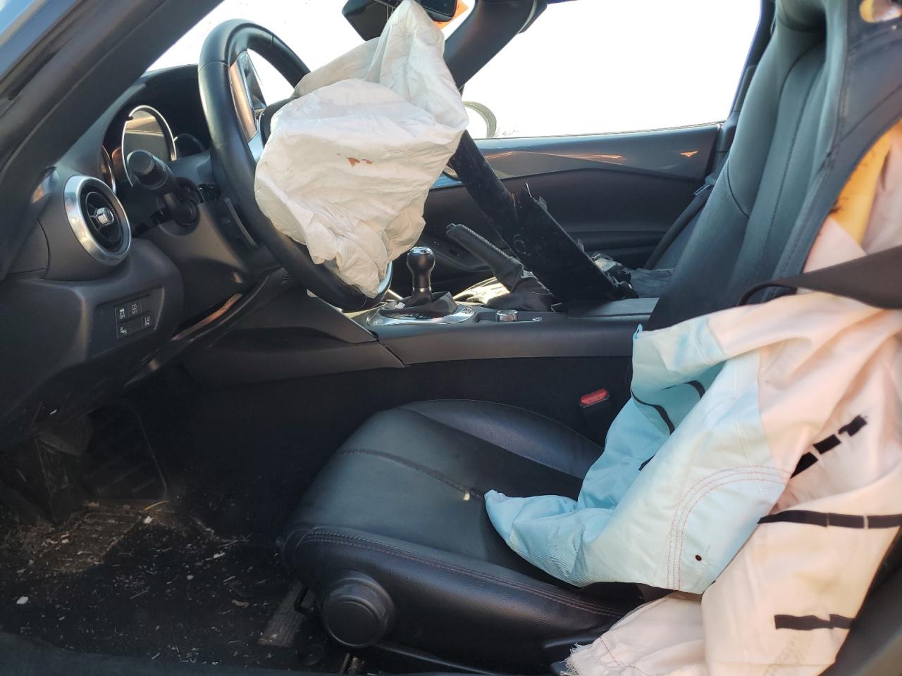 MAZDA MX-5 GRAND TOURING