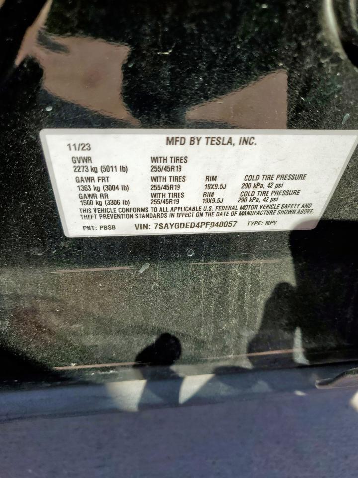 TESLA MODEL Y