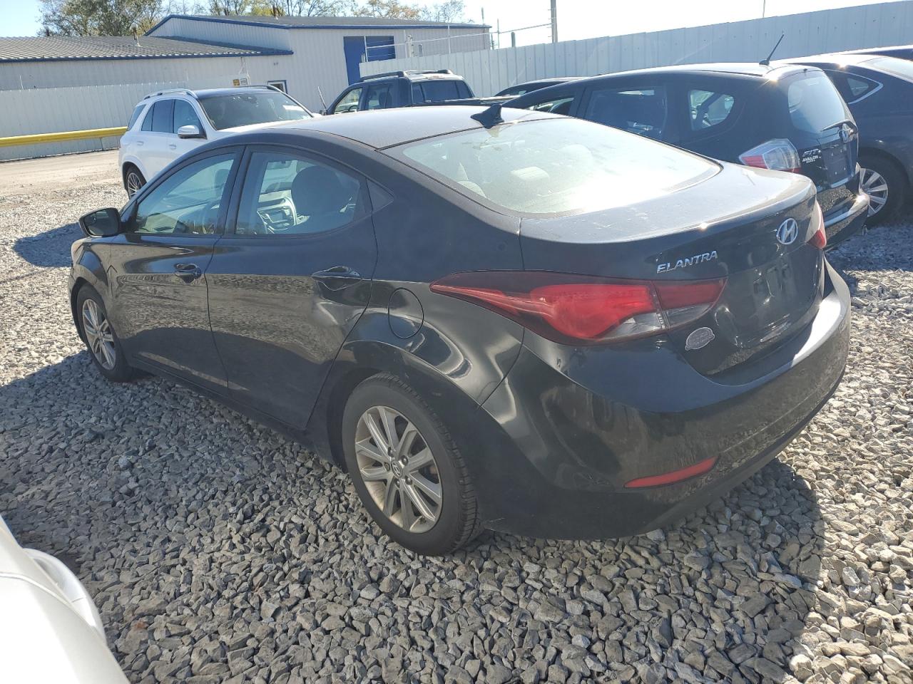 HYUNDAI ELANTRA SE