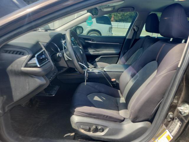 2018 TOYOTA CAMRY L 4T1B11HK4JU551779