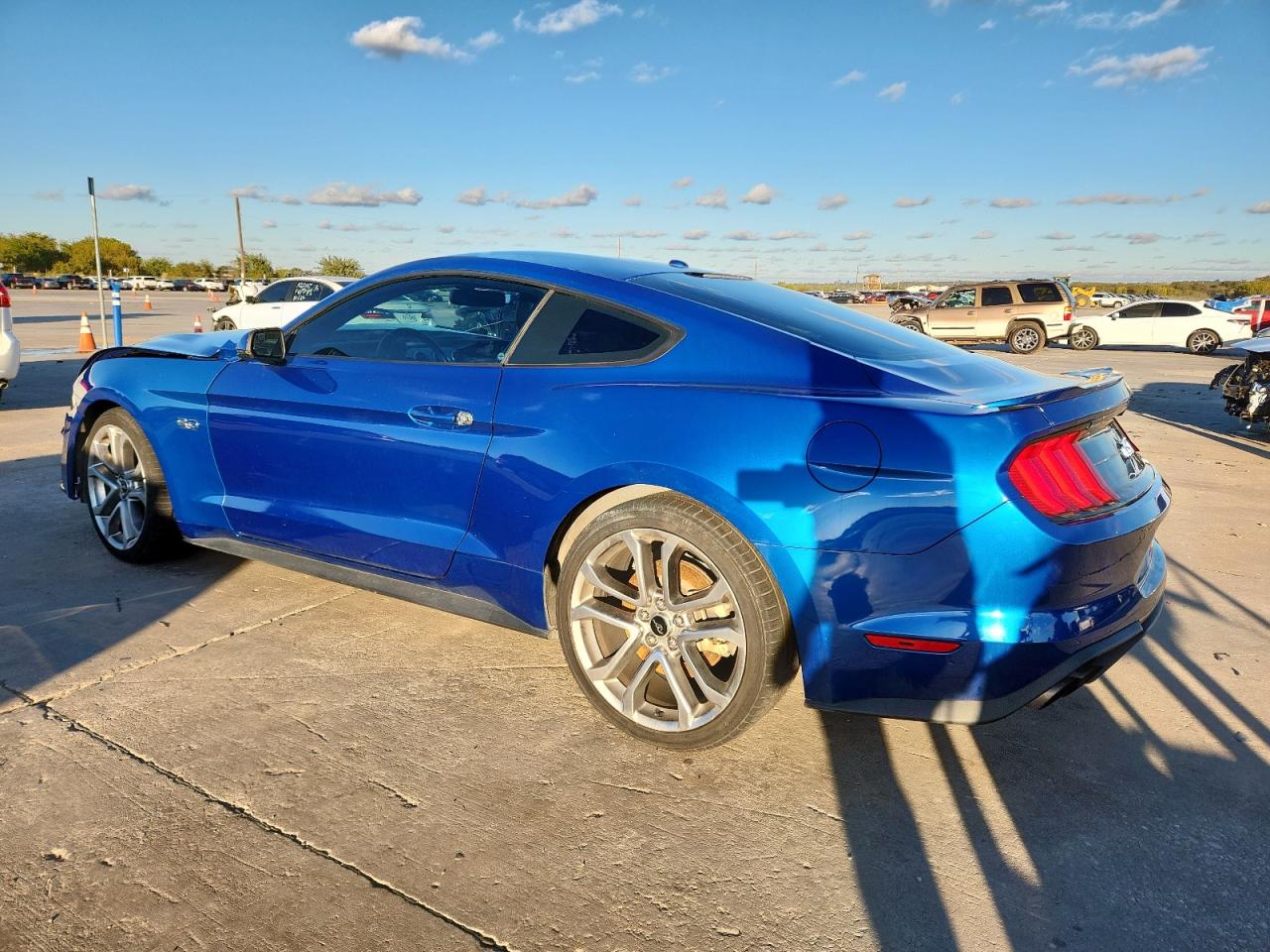 FORD MUSTANG GT
