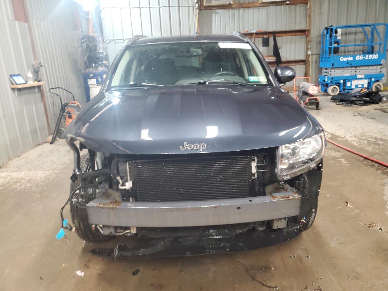 JEEP COMPASS LATITUDE