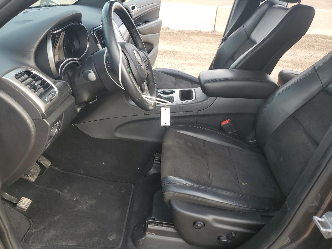 JEEP GRAND CHEROKEE LAREDO