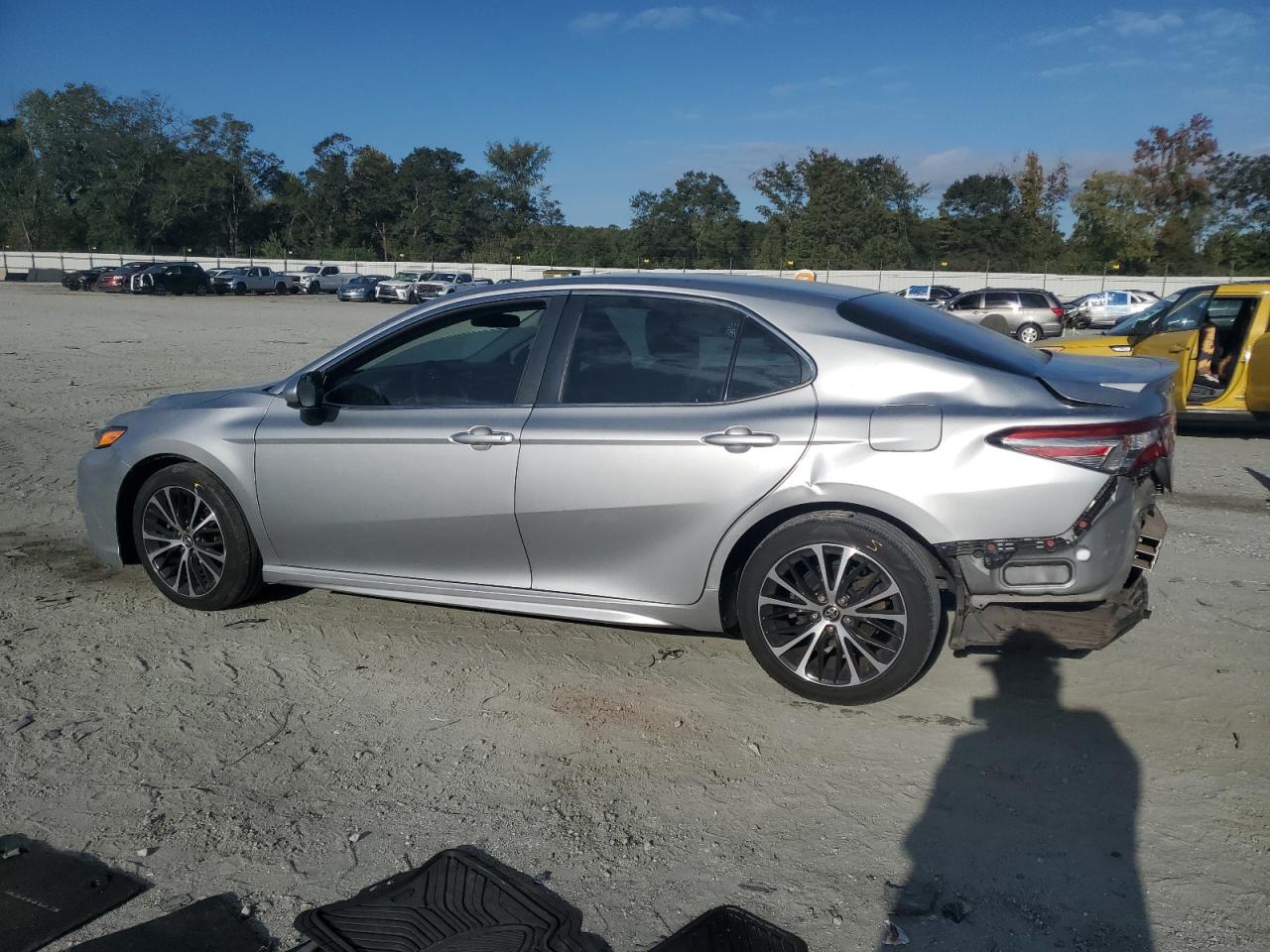 TOYOTA CAMRY L