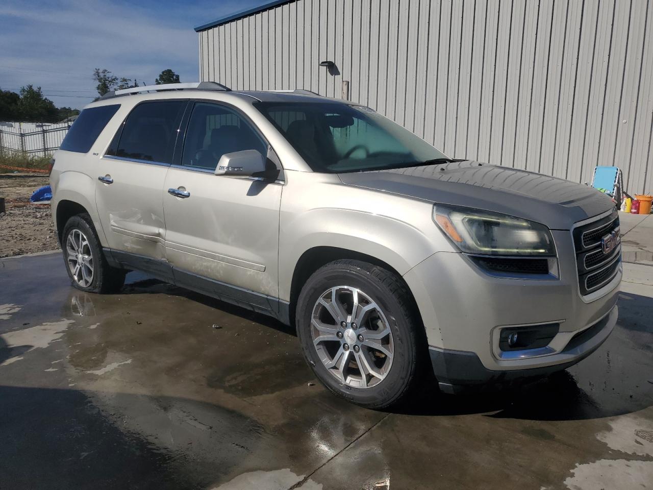 GMC ACADIA SLT-2