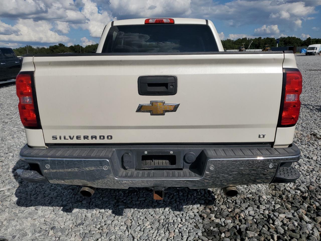 CHEVROLET SILVERADO C1500 LT