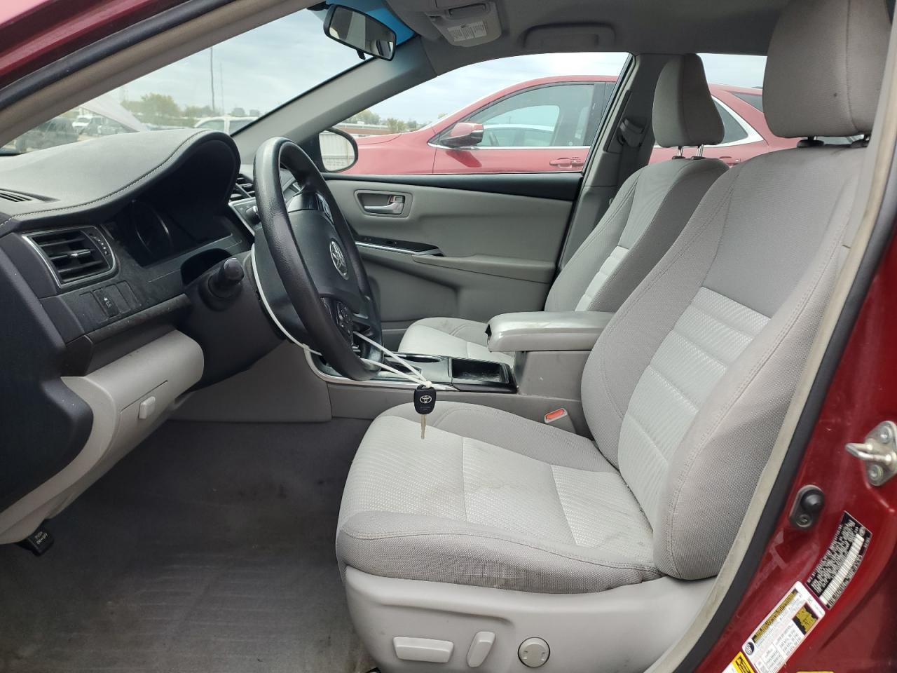 TOYOTA CAMRY LE