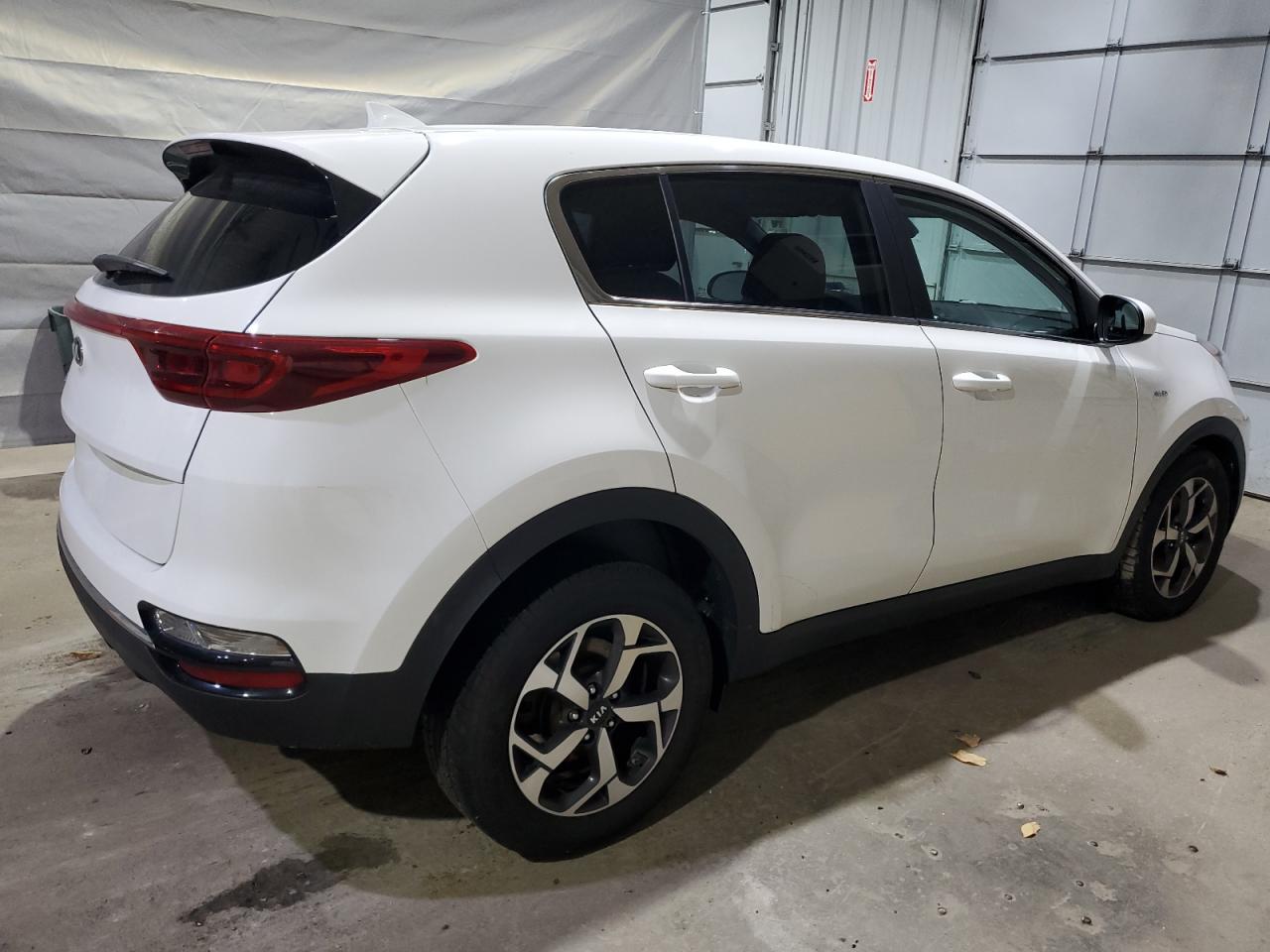 KIA SPORTAGE LX