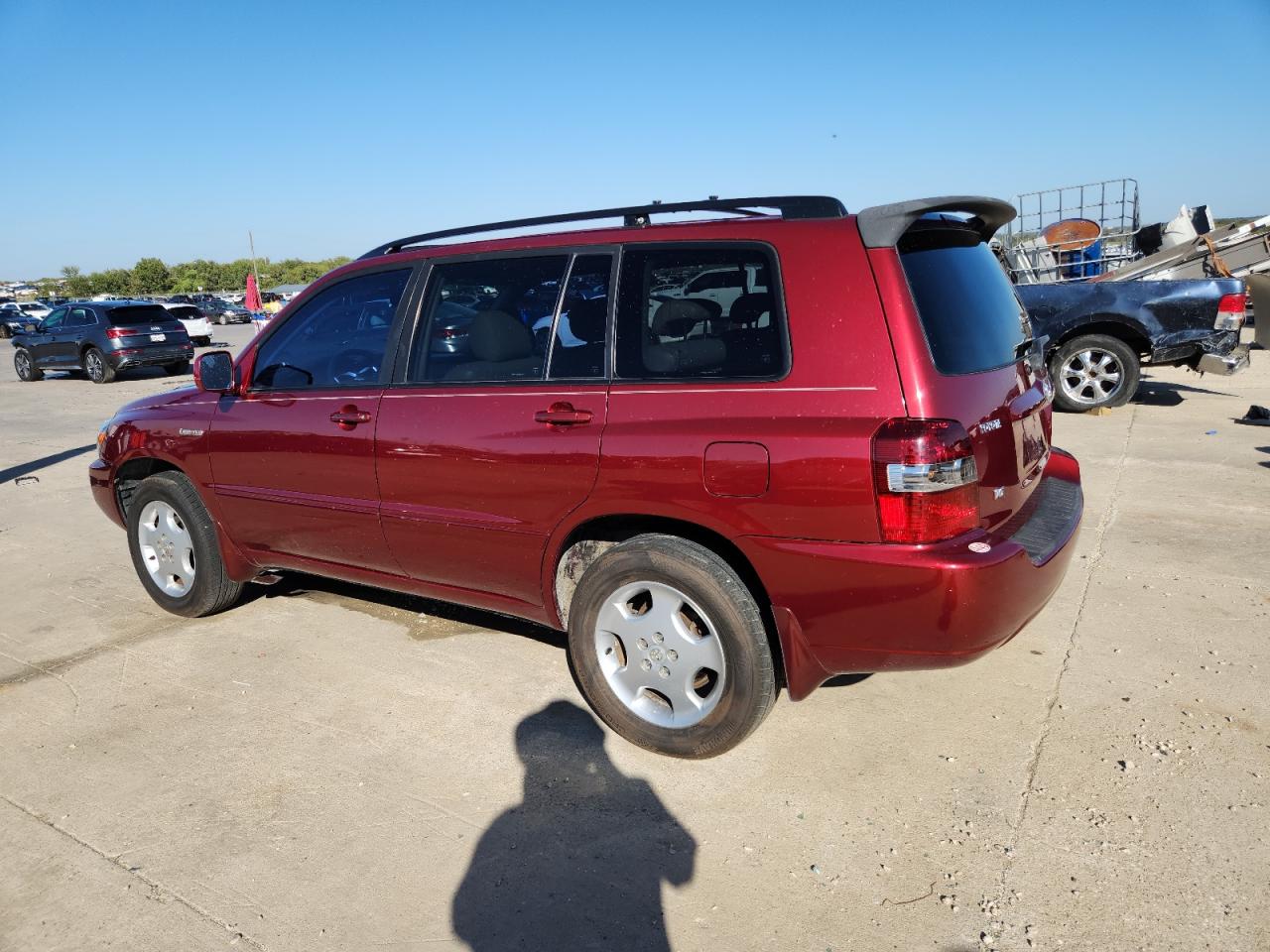 Lot #3278858054 2004 TOYOTA HIGHLANDER