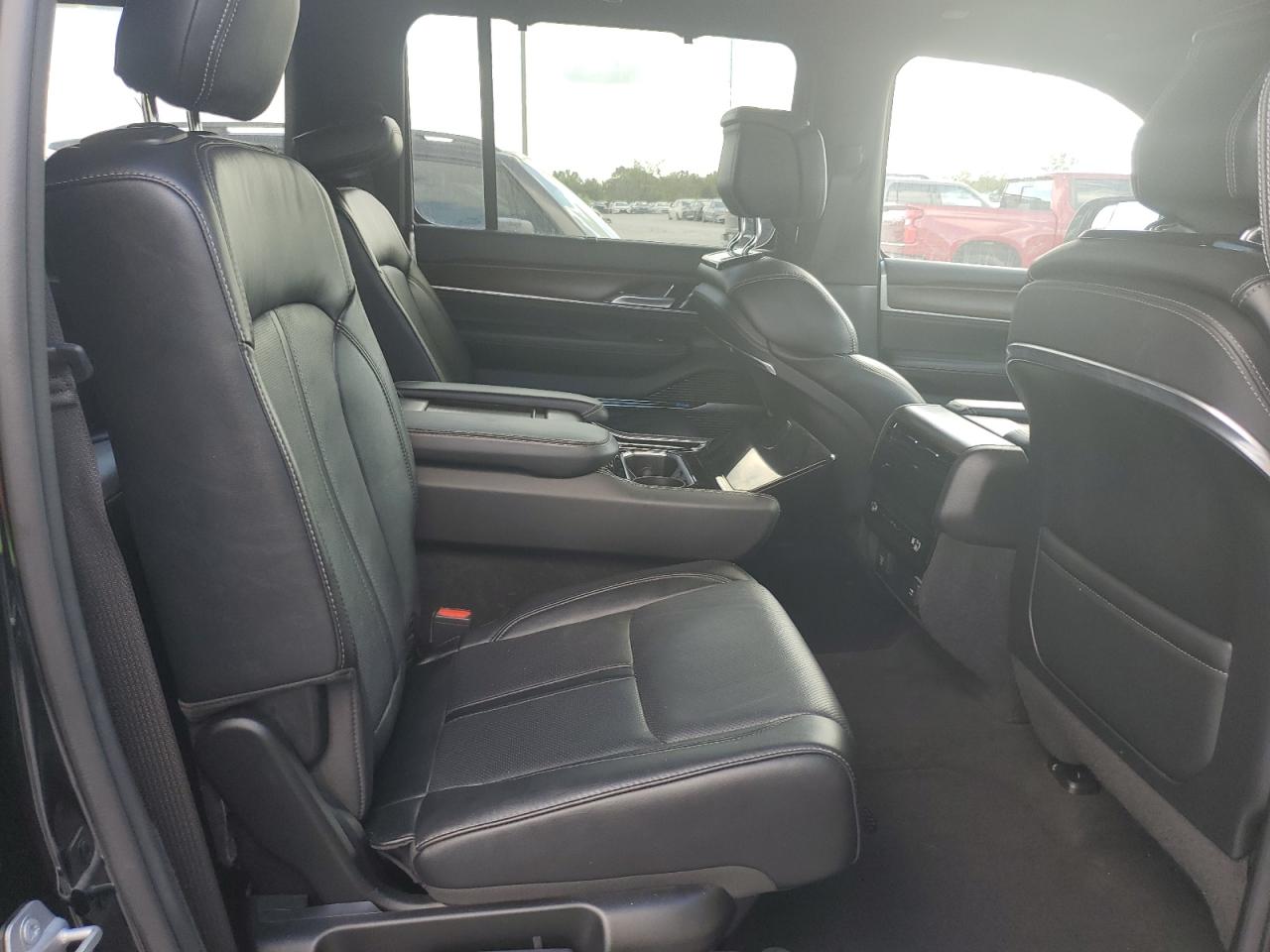 JEEP GRAND WAGONEER SERIES I