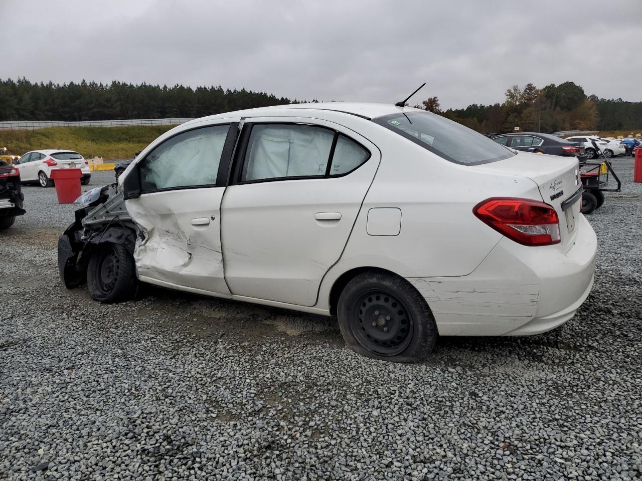 MITSUBISHI MIRAGE G4 ES