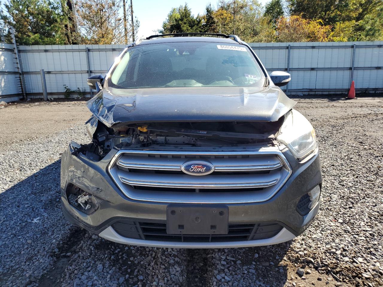 FORD ESCAPE TITANIUM