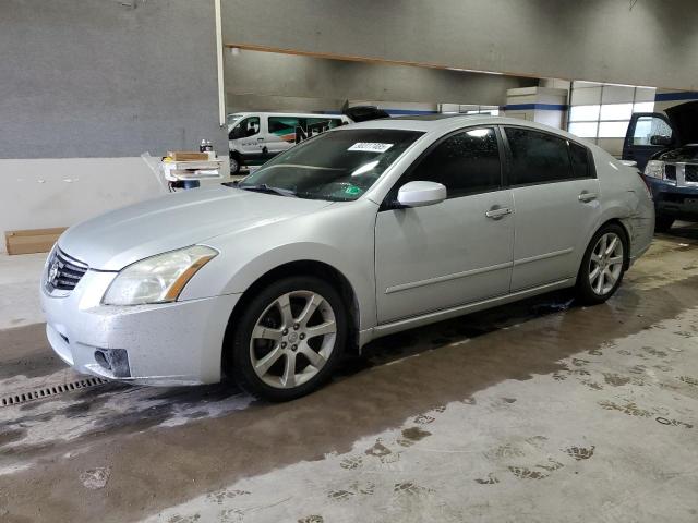 NISSAN MAXIMA SE