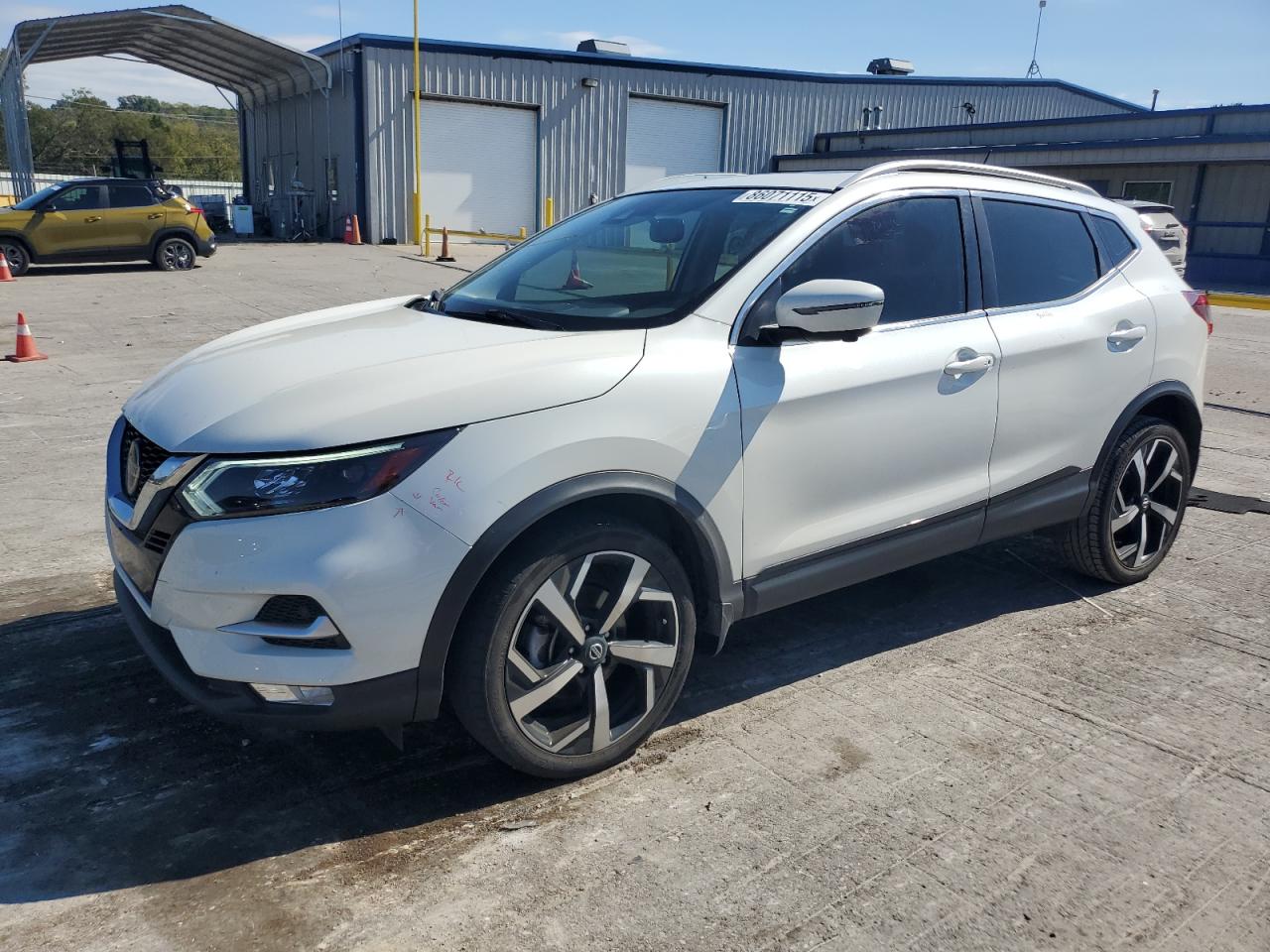 NISSAN ROGUE SPORT S