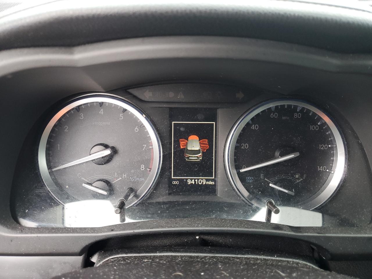 TOYOTA HIGHLANDER SE