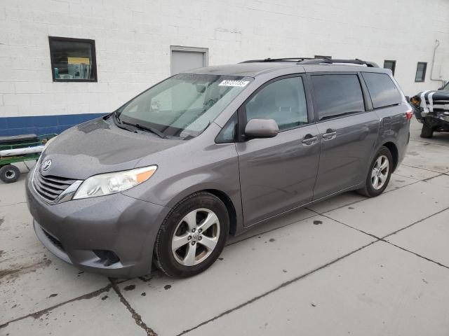 Global Auto Auctions: 2015 TOYOTA SIENNA LE