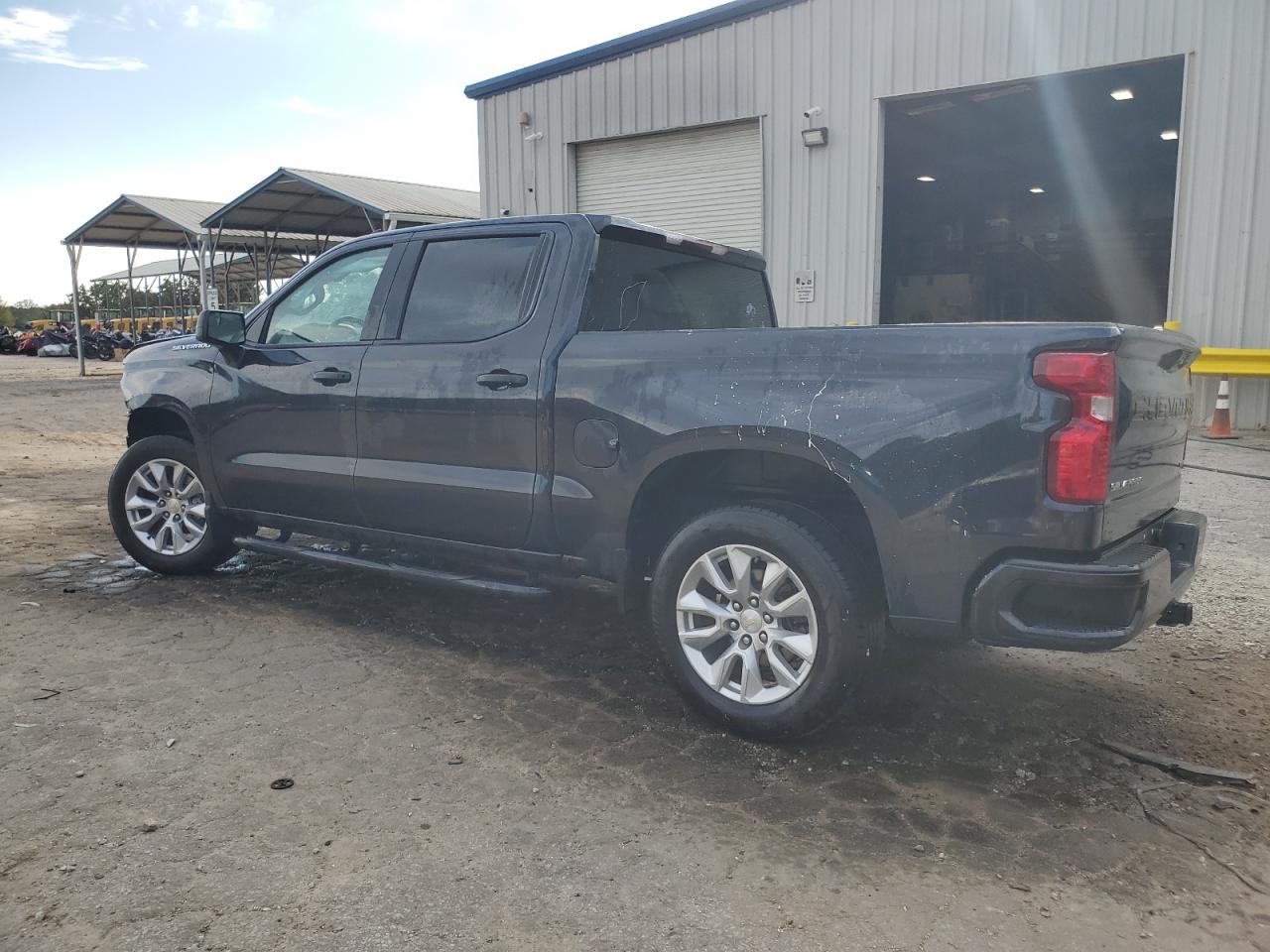CHEVROLET SILVERADO C1500 CUSTOM