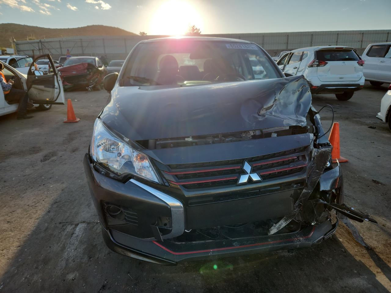 MITSUBISHI MIRAGE G4 ES