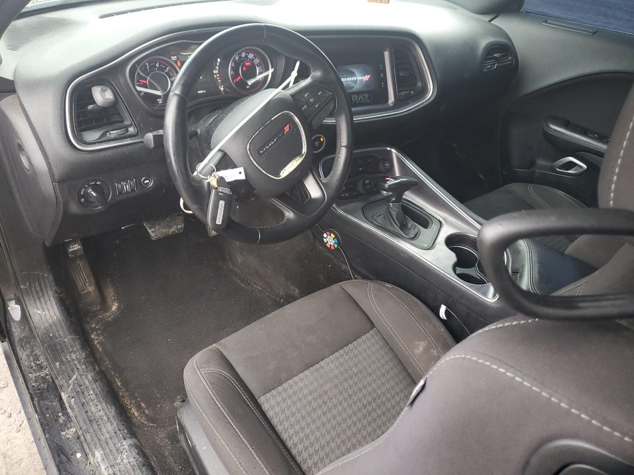 DODGE CHALLENGER SXT