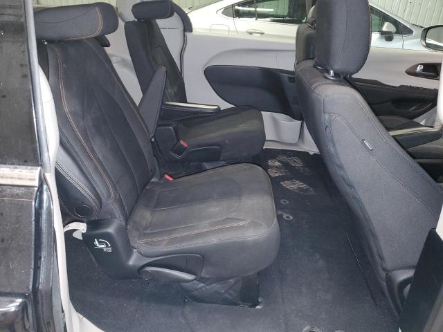 2017 CHRYSLER PACIFICA L - 2C4RC1CG2HR520537