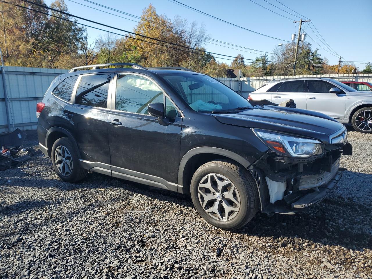 SUBARU FORESTER PREMIUM