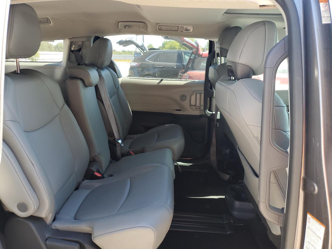 Lot #3317828196 2023 TOYOTA SIENNA XLE