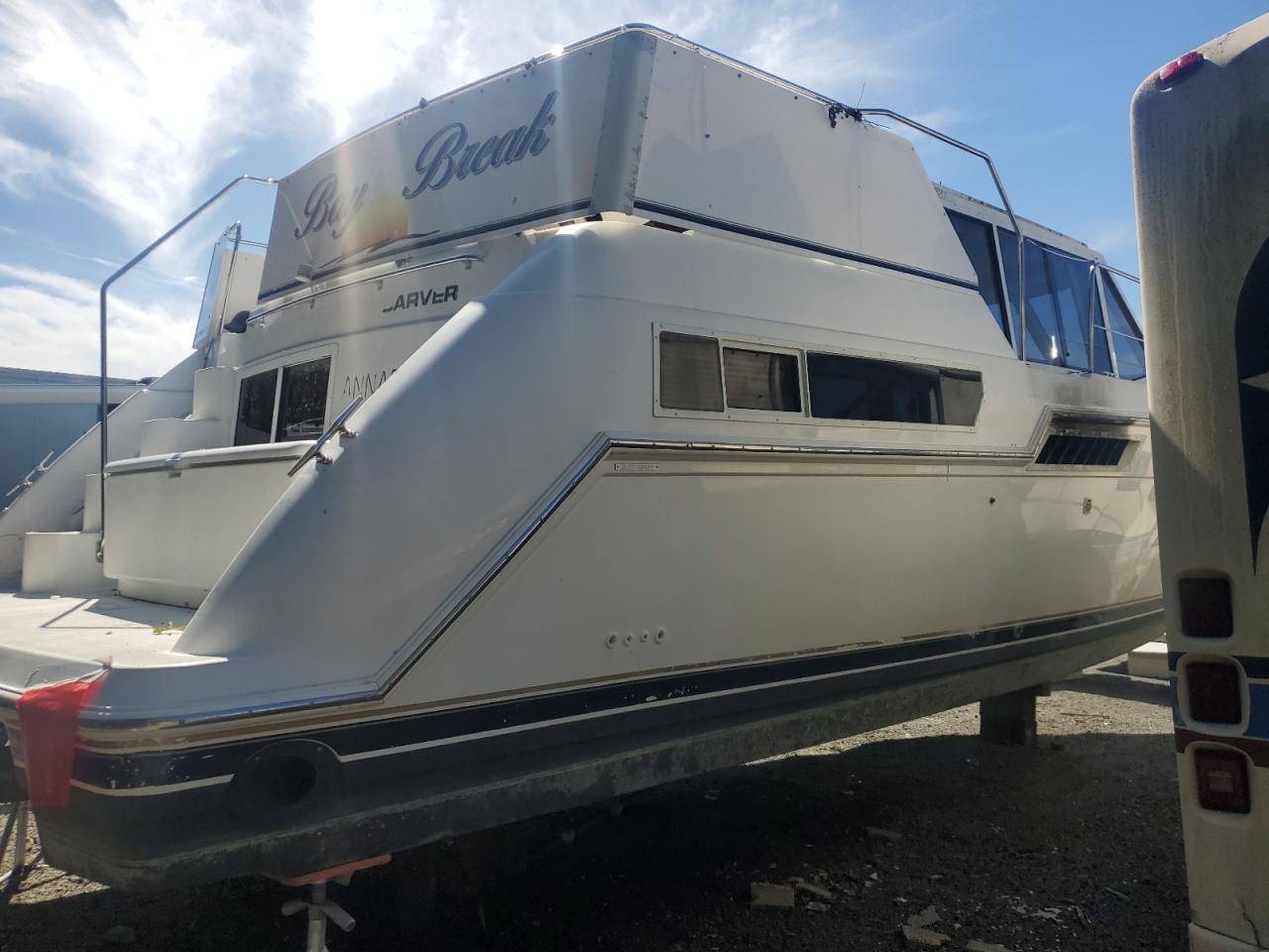 Lot #3285704671 1998 CARVER YACHTS BOAT