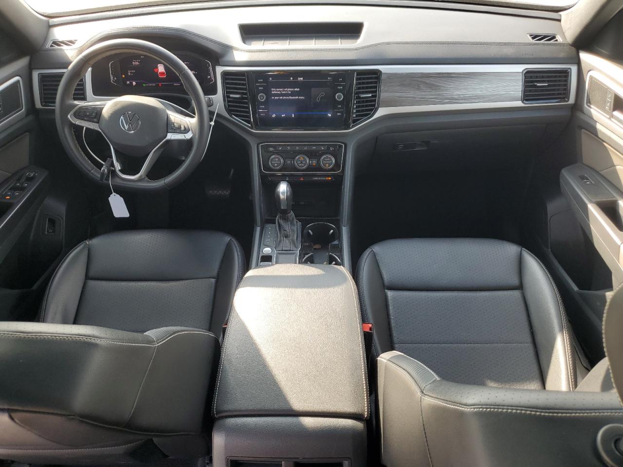 VOLKSWAGEN ATLAS CROSS SPORT SE