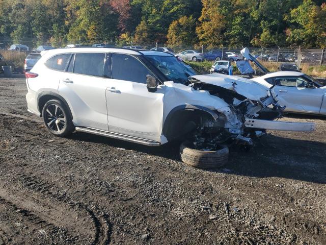 2021 TOYOTA HIGHLANDER - 5TDLZRBH3MS096915
