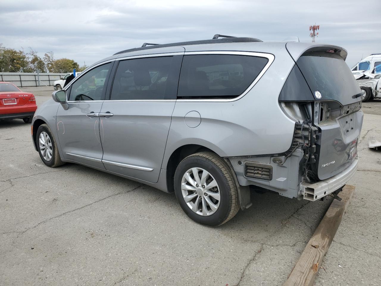 CHRYSLER PACIFICA TOURING L